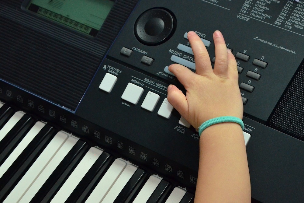 live music featuring michael grabner to be held April 2