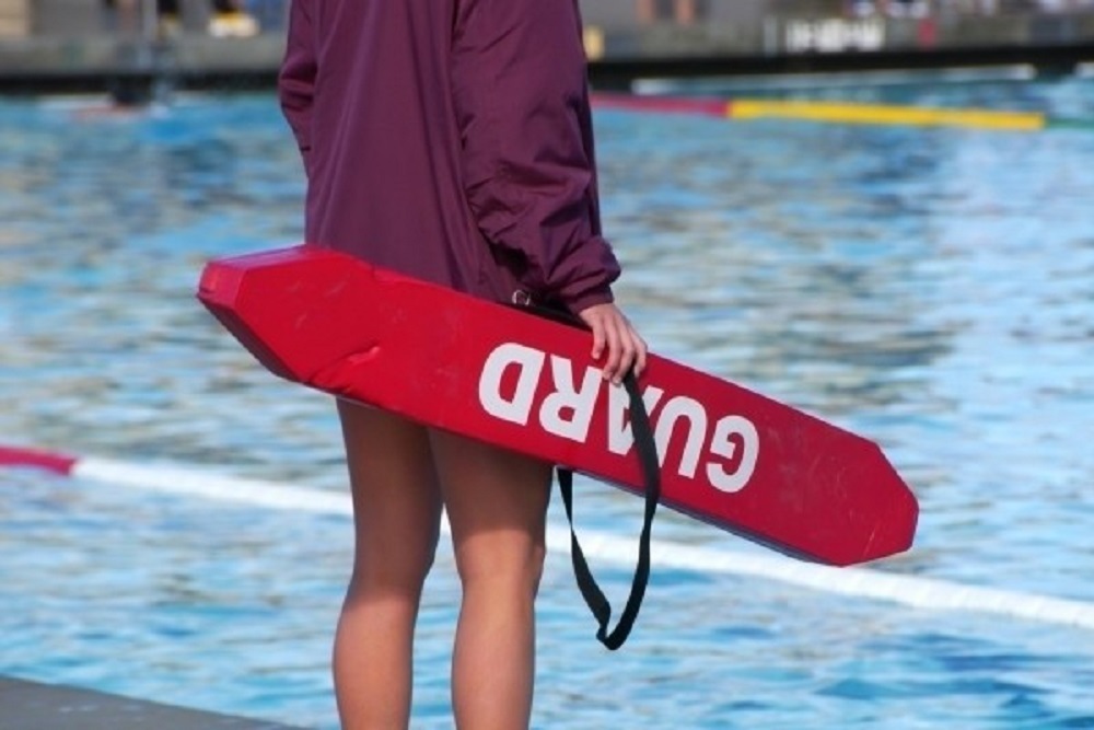 Now Hiring Lifeguards for the Summer 2022 Season