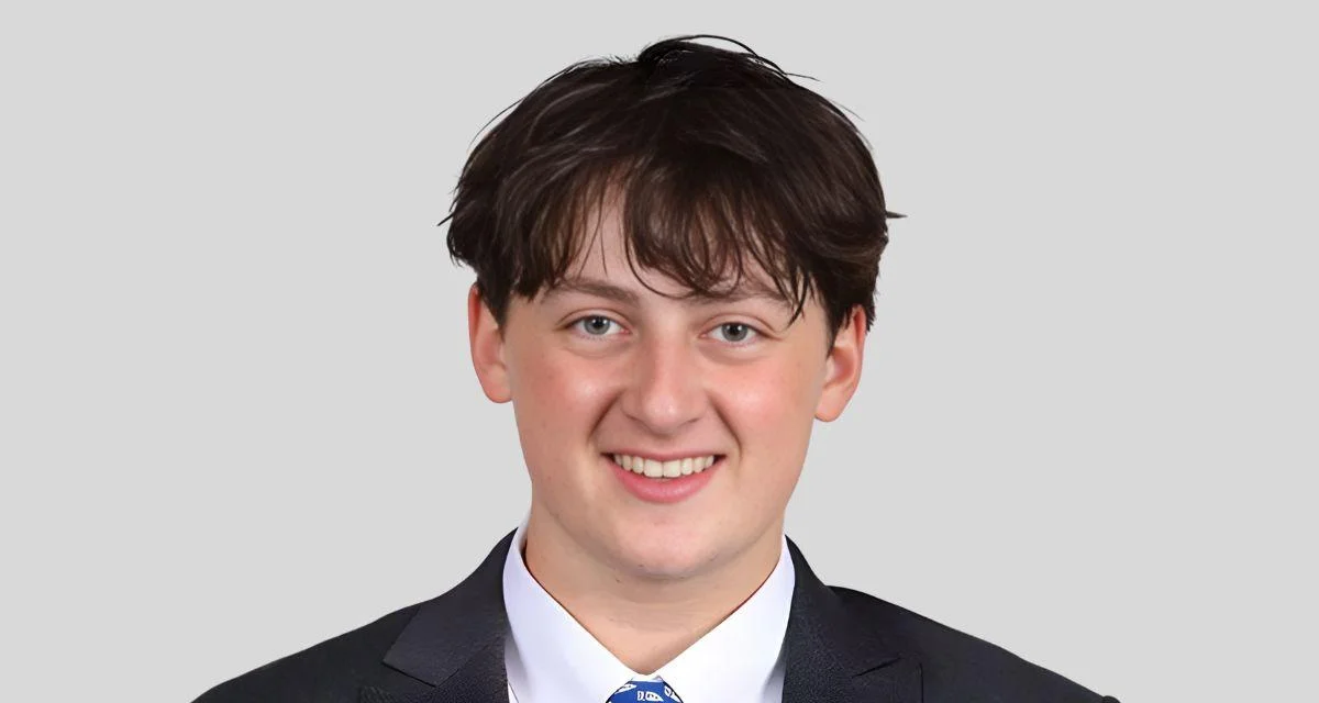 Simon Lioznyansky, Men's Fencing Player at University of Pennsylvania