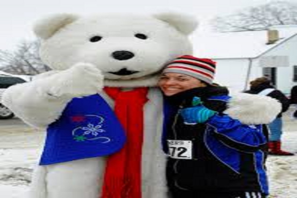 SELMA PARKS AND RECREATION: 6th Annual Polar Bear Run