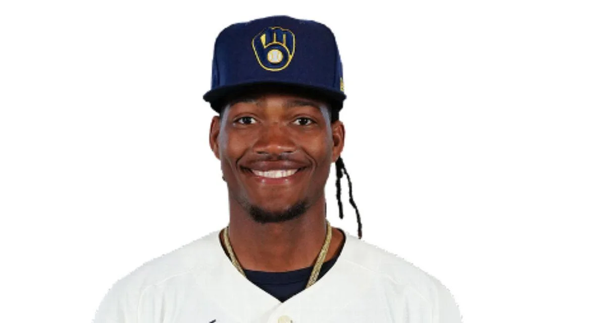 Abner Uribe, Brewers pitcher Abner Uribe, Brewers pitcher