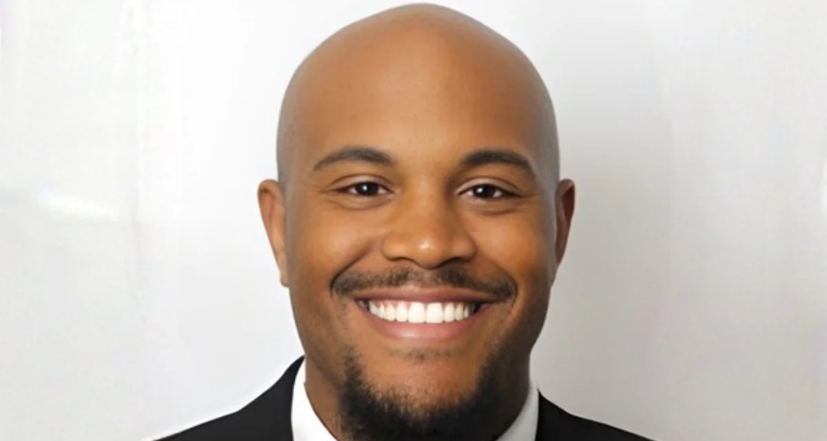 Larry Hart joins Air Force football staff as defensive tackles coach