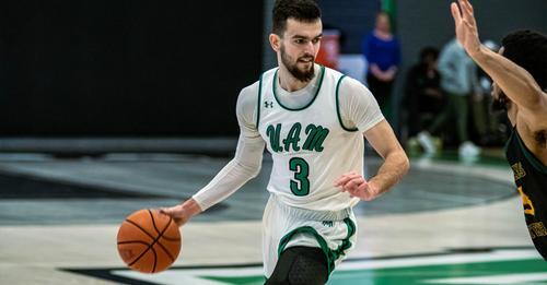 Weevils Drop Reddies Match-Up on Last Minute Basket