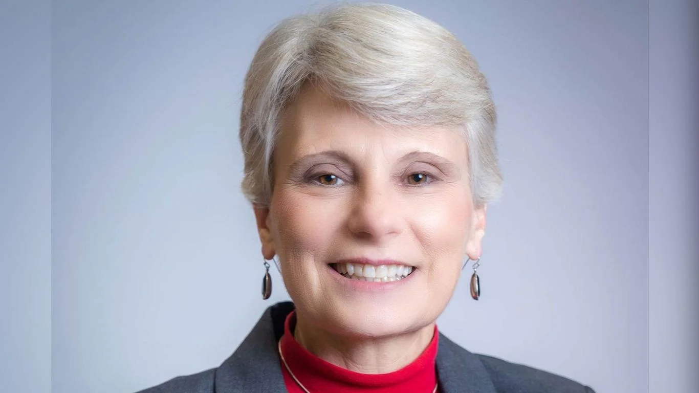 Dr. Kathy Murphy President - Gadsden State Community College Dr. Kathy Murphy President - Gadsden State Community College