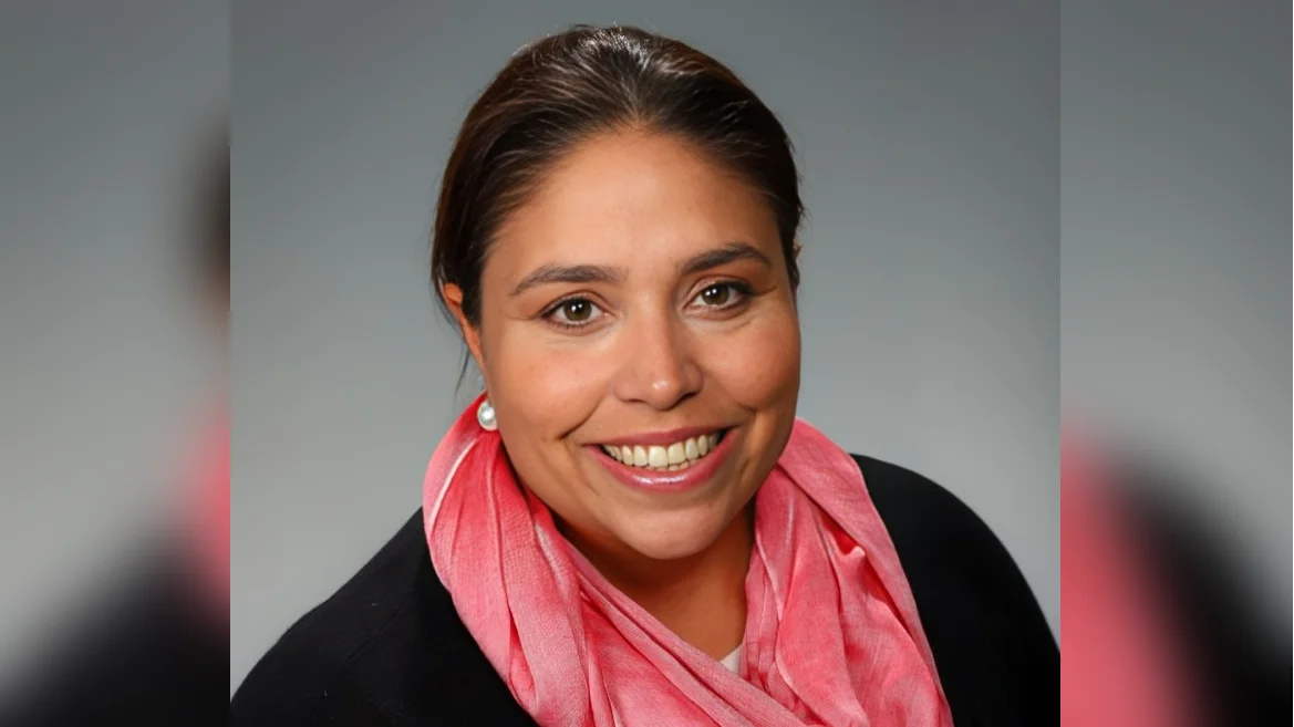 Andrea Garrido Career Management Specialist - Edward J. Bloustein School of Planning and Public Policy Andrea Garrido Career Management Specialist - Edward J. Bloustein School of Planning and Public Policy