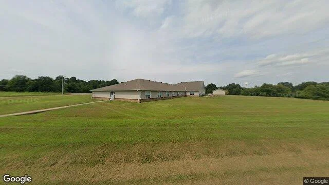 220 College Street, Puryear, TN 38251