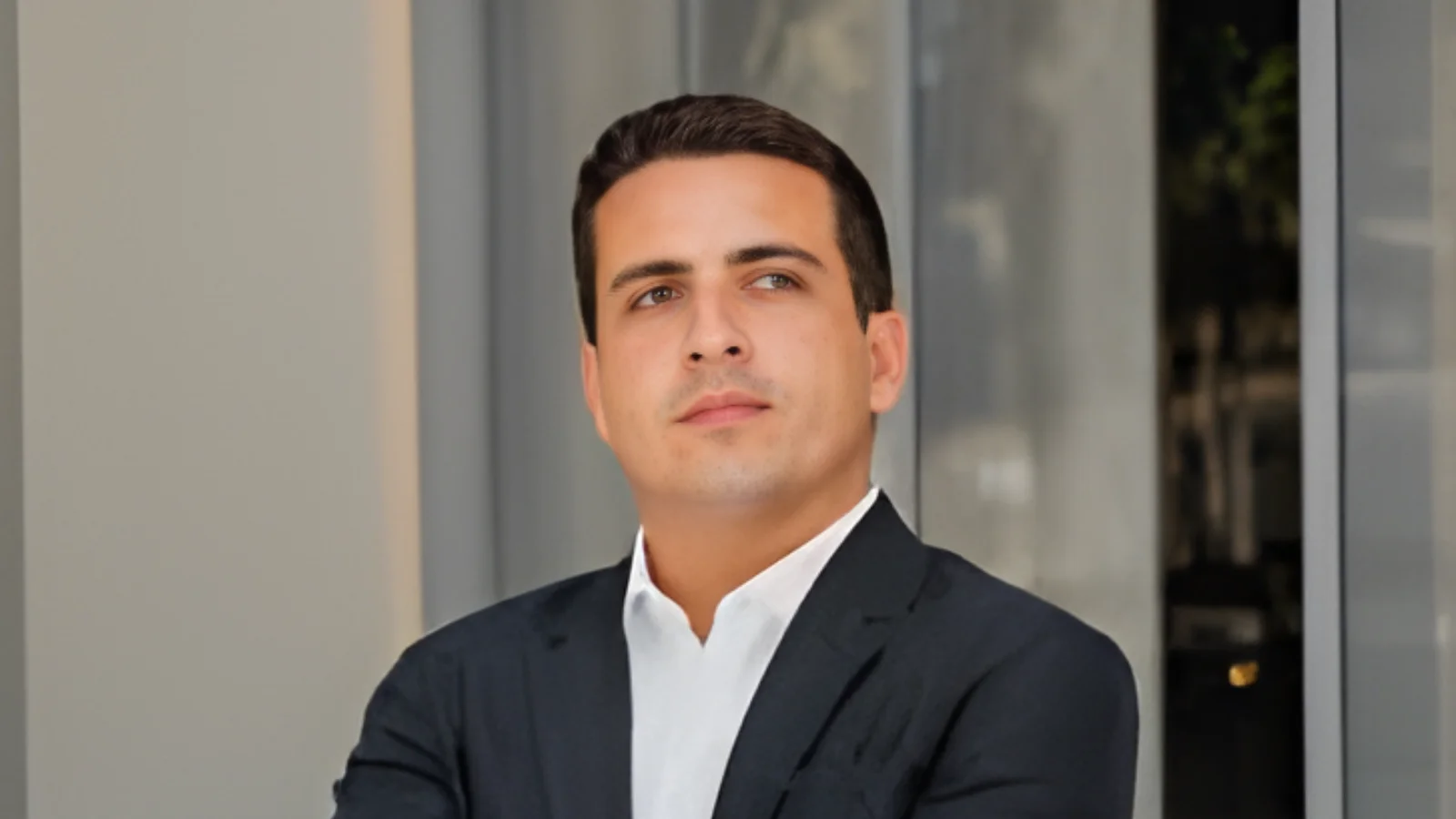 Jason Abitbol, Senior Investment Advisor at Apex Capital Realty