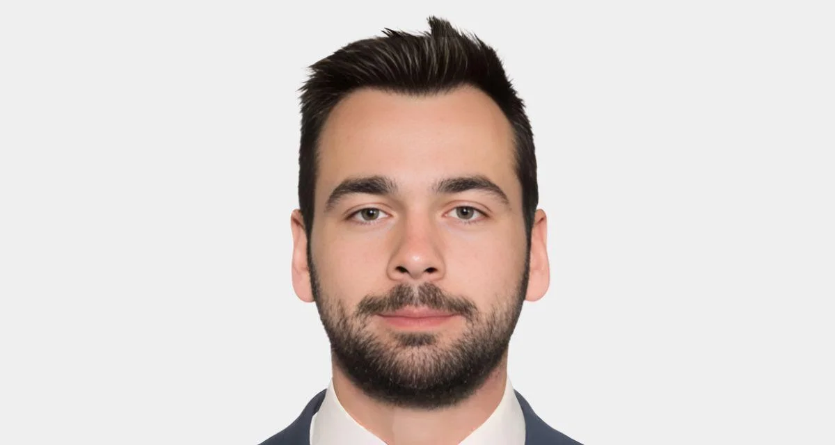 Max Gutjahr, Hockey Player