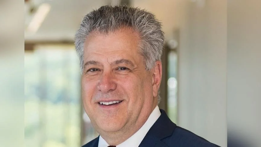 Dr. Ronald H. Nowaczyk President - Frostburg State University Dr. Ronald H. Nowaczyk President - Frostburg State University