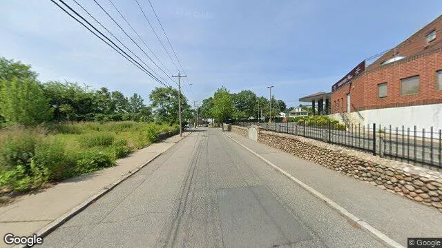 455 Douglas Avenue E, Providence, RI 02908 455 Douglas Avenue E, Providence, RI 02908