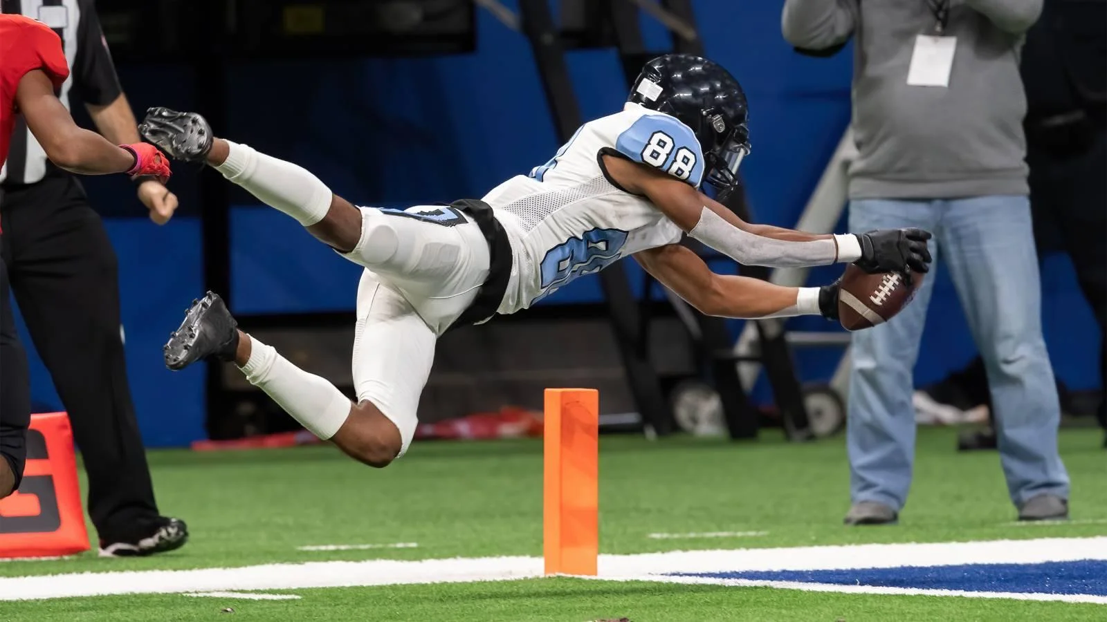 Jason Crenshaw commits to play college football at Georgia Institute of Technology on Tuesday, Aug. 18