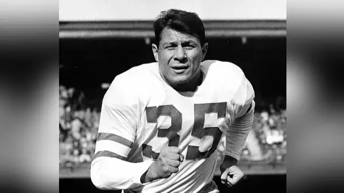 Pete Pihos, American professional football end