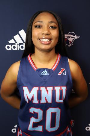 Pioneers Blow Out Bobcats