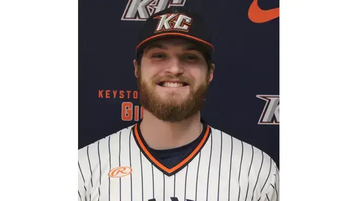 Bath Haverling High School standout Griffin Yastremski’s collegiate team loses game in the NCAA Division III Baseball Championship on Saturday, May 17