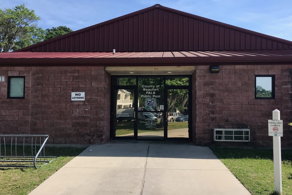UPDATE: County to Replace Bluffton Pool Roof: Scheduled to Reopen in Late August