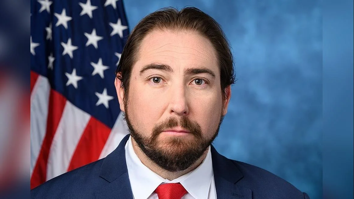 Eli Crane, U.S. Representative from Arizona%27s 2nd Congressional District - Official U.S. House headshot