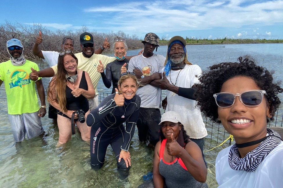 FAU RECEIVES .8 MILLION GIFT FOR QUEEN CONCH FARM IN GRAND BAHAMA