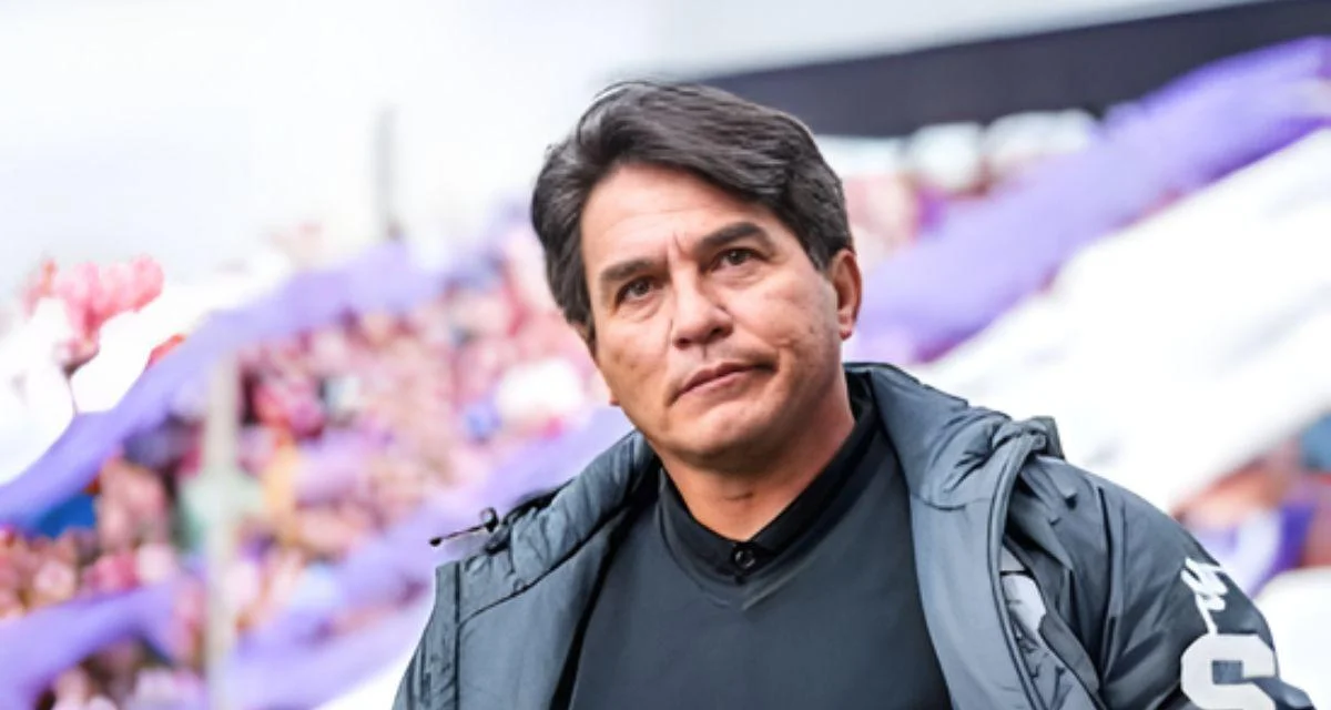 Vladimir Quesada, Head Coach
