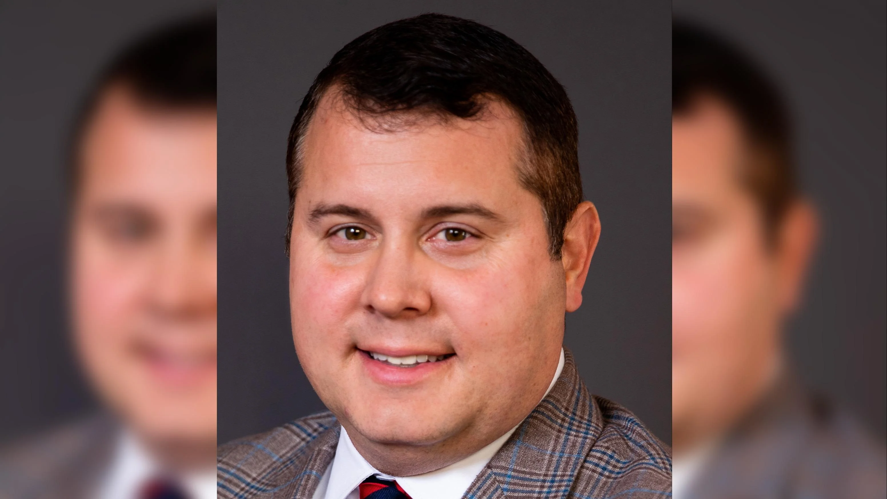 Rep. Will Wade comments on local sports battle and engages on social media