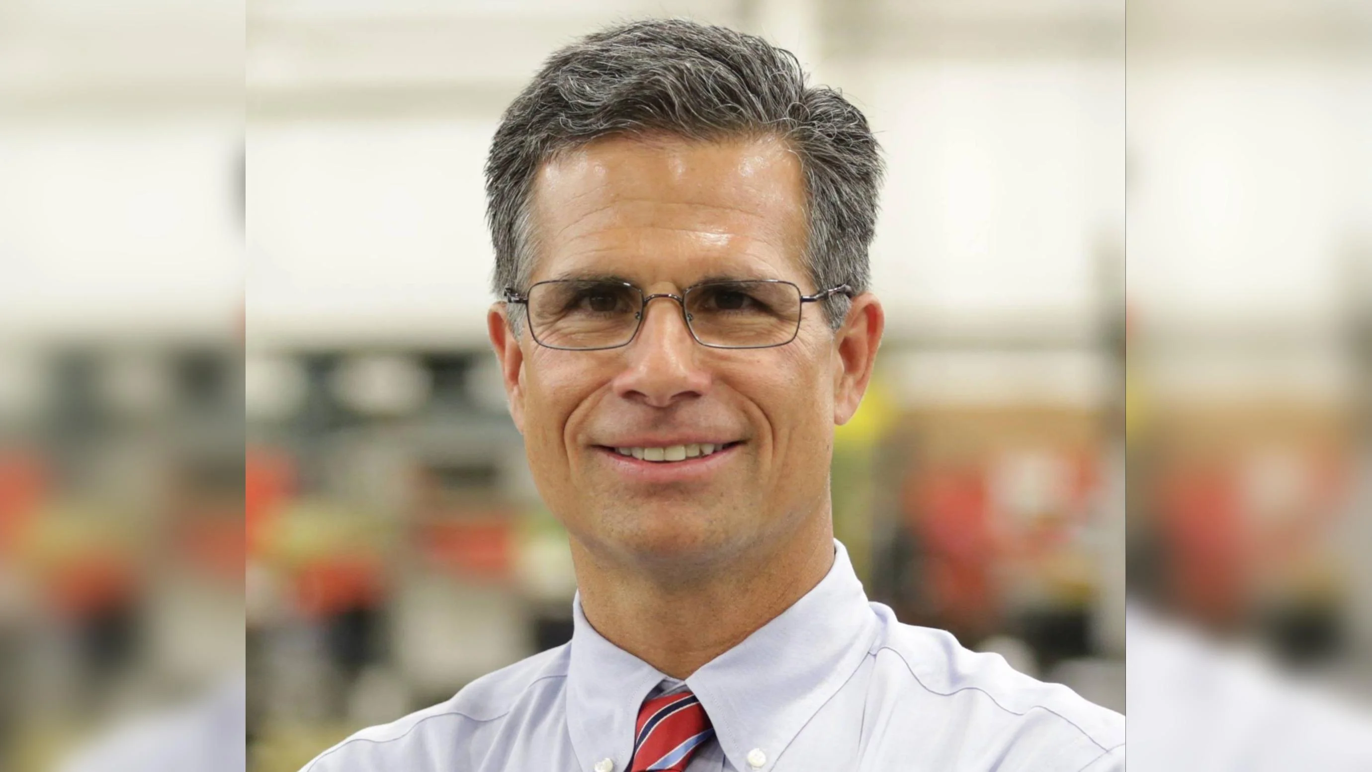 Dan Meuser discusses BBB legislation and celebrates local art competition winners