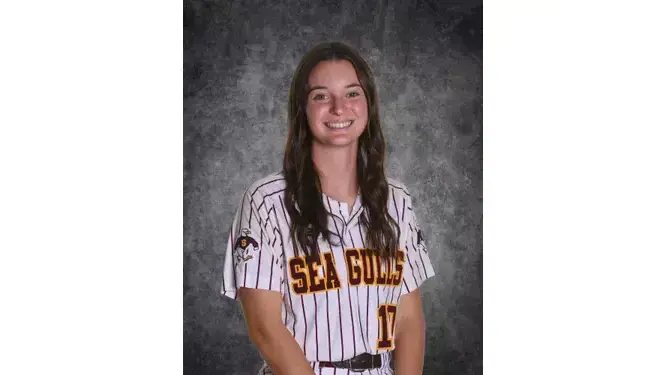 Caravel Academy standout Morgan Moxley’s collegiate team wins game in the NCAA Division III Softball Championship on Friday, May 16