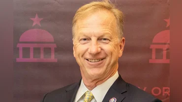 Kevin Hern emphasizes border security and safety in recent tweets