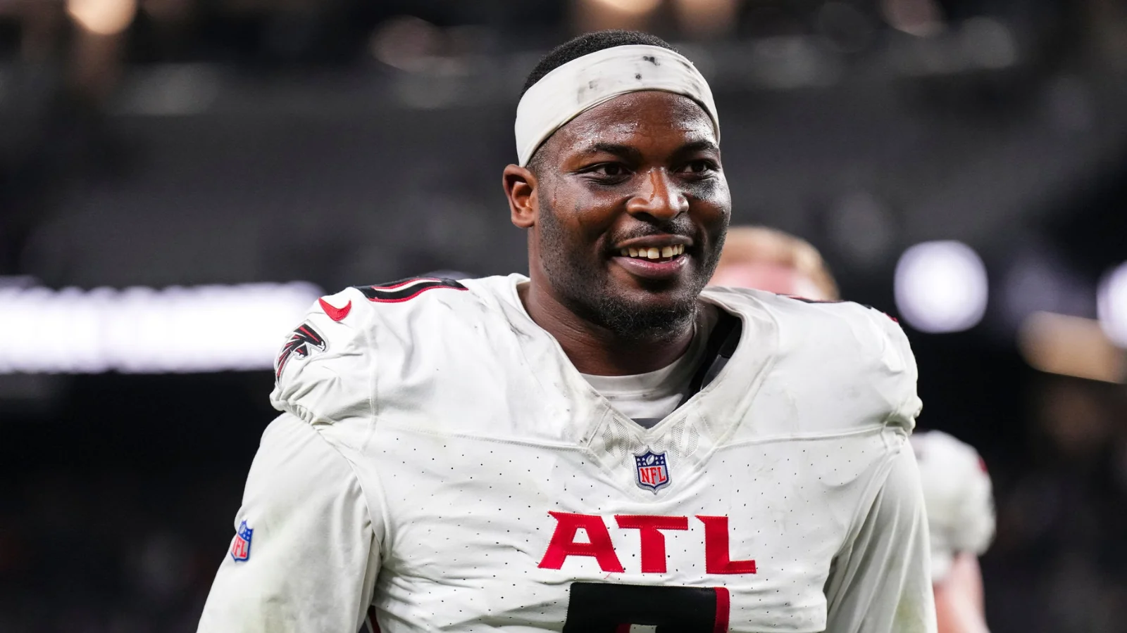 Lorenzo Carter retires after seven seasons in NFL