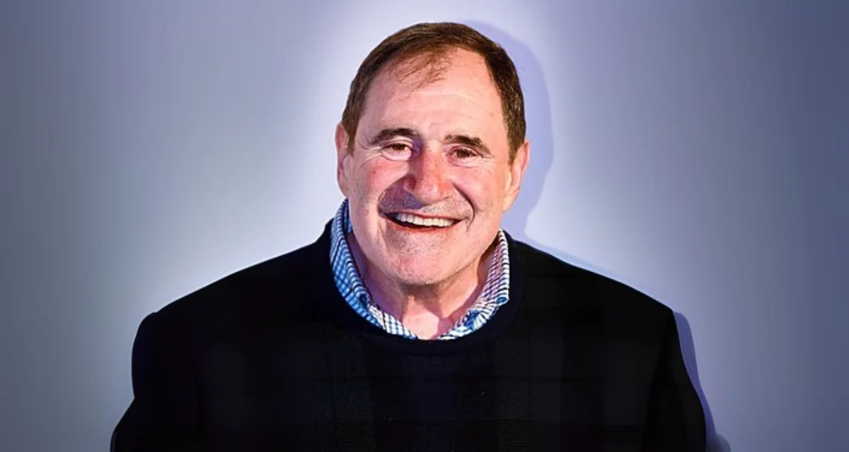 Richard Kind, American actor and comedian - Wikipedia
