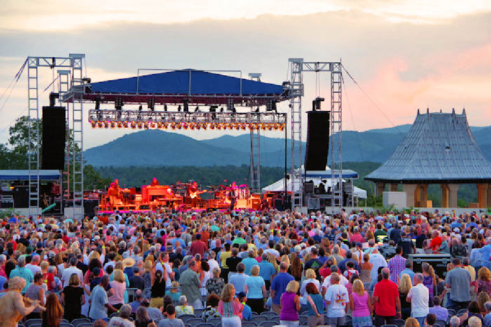 Summer Concert Series: Morgan Dean on June 18