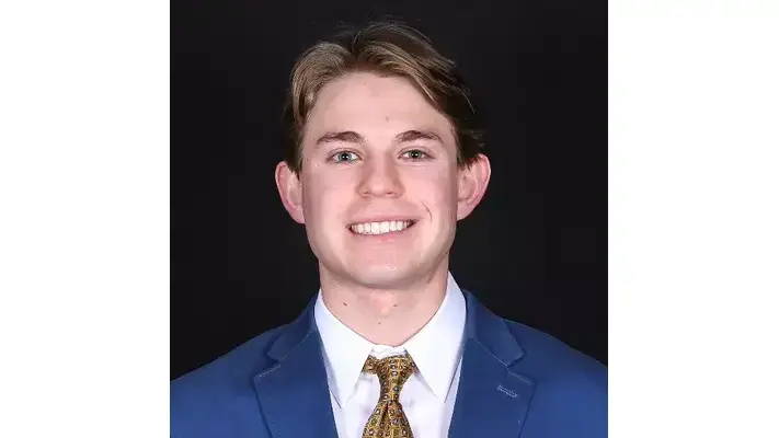 De La Salle High School standout Kason Pelz’s collegiate team loses game in the NCAA Division III Baseball Championship on Saturday, May 17 De La Salle High School standout Kason Pelz’s collegiate team loses game in the NCAA Division III Baseball Championship on Saturday, May 17