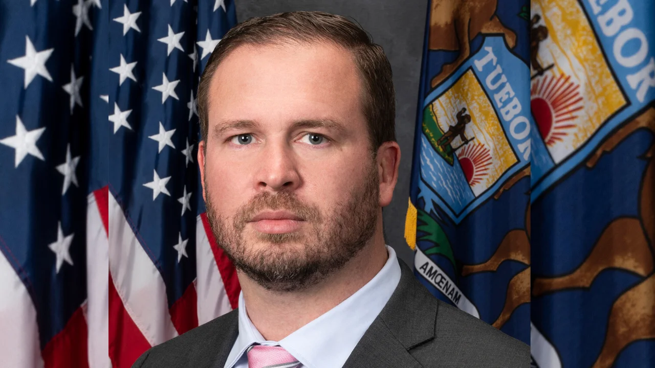 State Senator Jonathan Lindsey State Senator Jonathan Lindsey