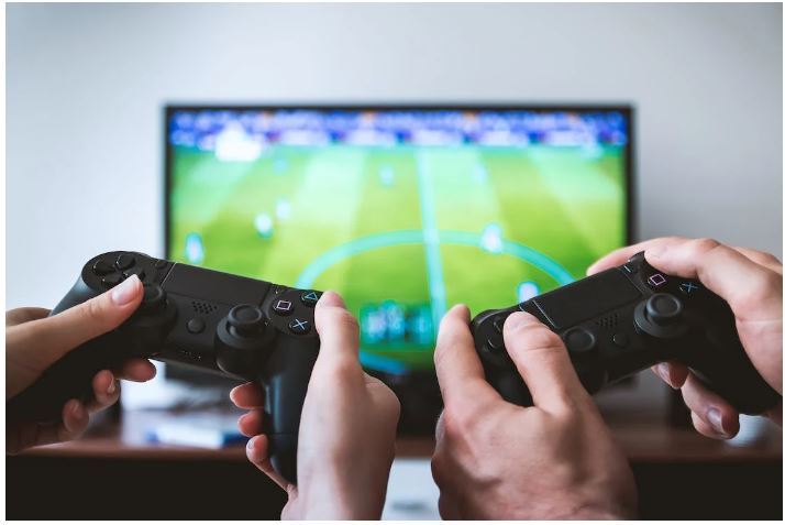 Teen Draw & Guess! (Hybrid)