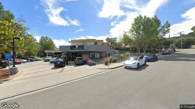 250 Fairview Road, Thousand Oaks, CA 91361 250 Fairview Road, Thousand Oaks, CA 91361
