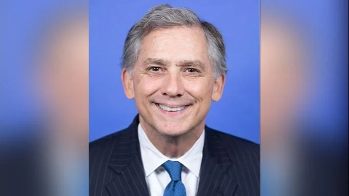 French Hill discusses local and international topics; issues tax extensions for Arkansas residents