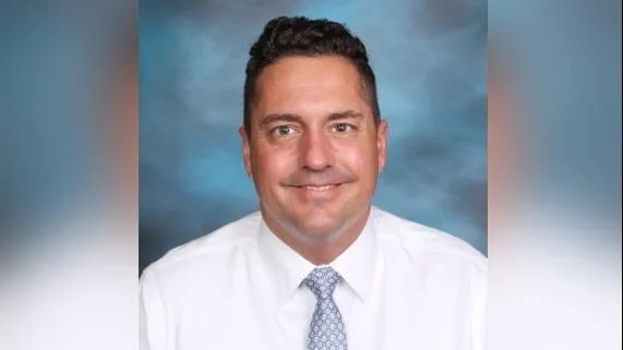 Peter Wilson Superintendent of Lake Geneva Schools Peter Wilson Superintendent of Lake Geneva Schools