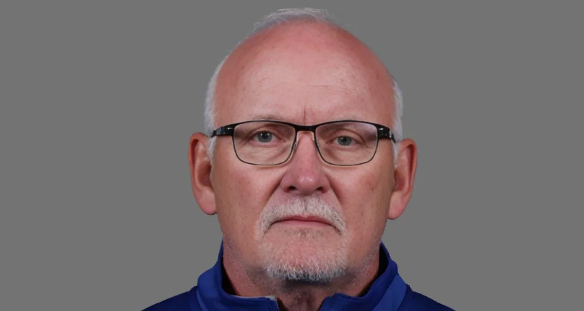 Lindy Ruff, Head Coach at Buffalo Sabres Lindy Ruff, Head Coach at Buffalo Sabres