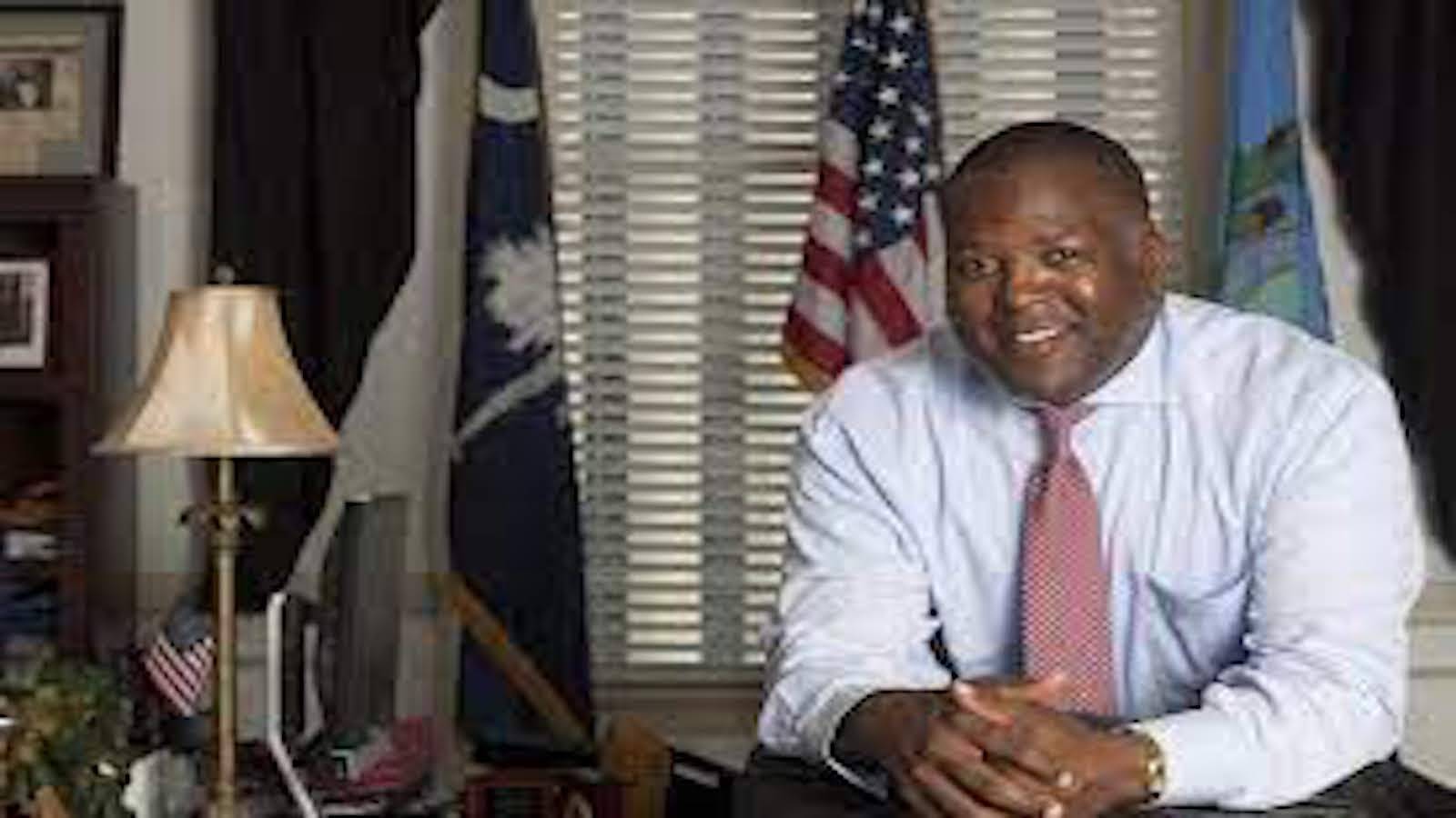 SC educators fall short of mask requirement as COVID-19 cases surge and new school year approaches SC educators fall short of mask requirement as COVID-19 cases surge and new school year approaches