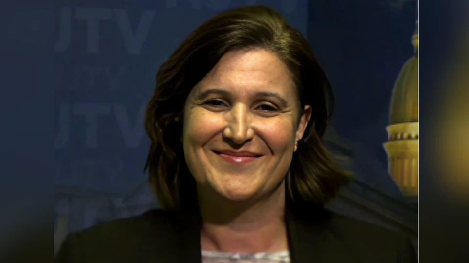 Dena Mottola Jaborska, Executive Directo