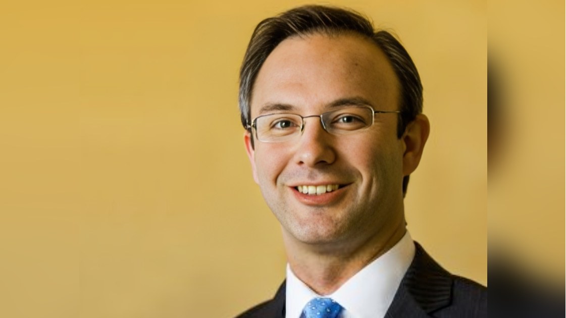 Frank Walker Executive Vice President, Government Relations & Political Action - Florida Chamber of Commerce Frank Walker Executive Vice President, Government Relations & Political Action - Florida Chamber of Commerce