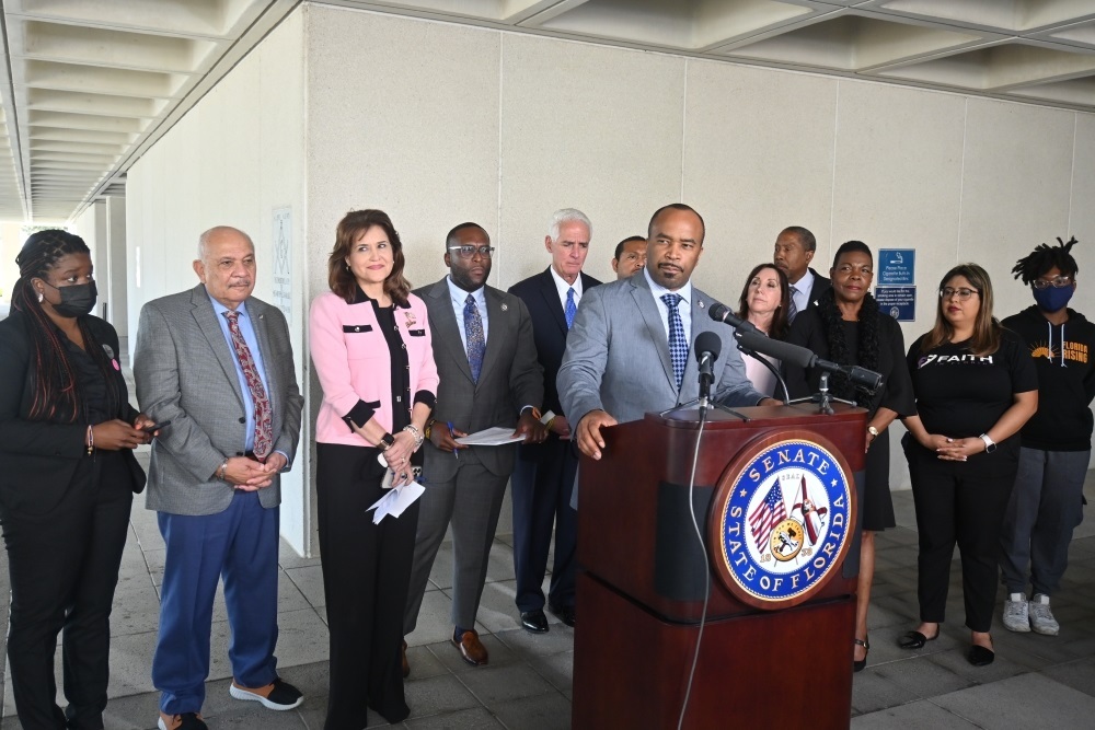 Charlie Crist joins state-level Democrats to blast GOP, Ron DeSantis on minority issues