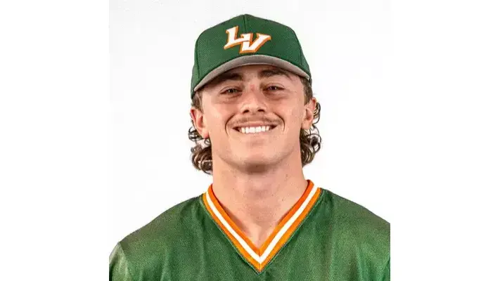 Los Osos High School standout Matthew Diaz’s collegiate team loses game in the NCAA Division III Baseball Championship on Saturday, May 17