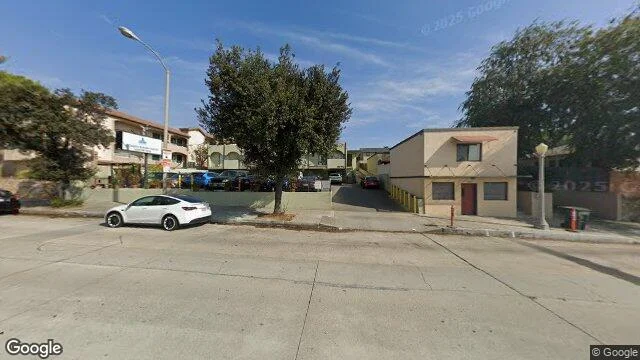 1570 N Fair Oaks Avenue, Pasadena, CA 91103 1570 N Fair Oaks Avenue, Pasadena, CA 91103