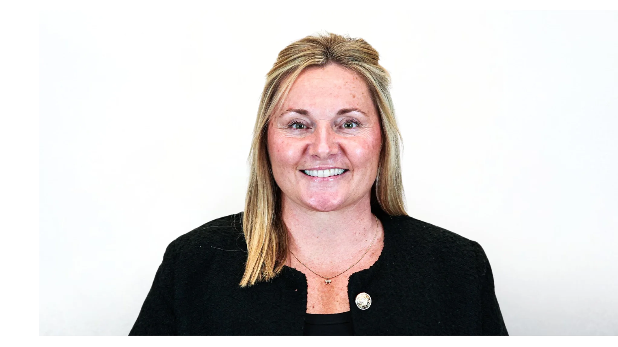 Jacksonville Dolphins edged by Delaware Blue Hens in close lacrosse match