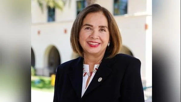Adela de la Torre President of San Diego State University Adela de la Torre President of San Diego State University