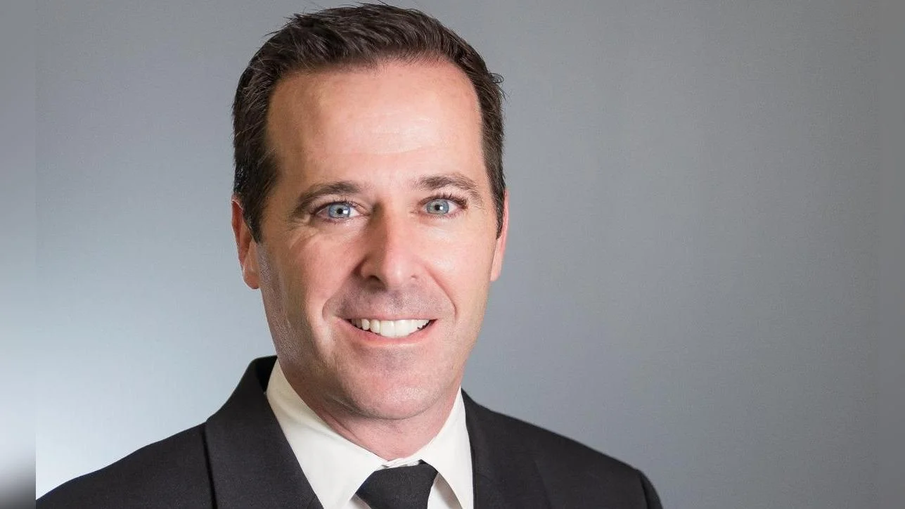 Brad Sheehan, Vice President – Flight Operations