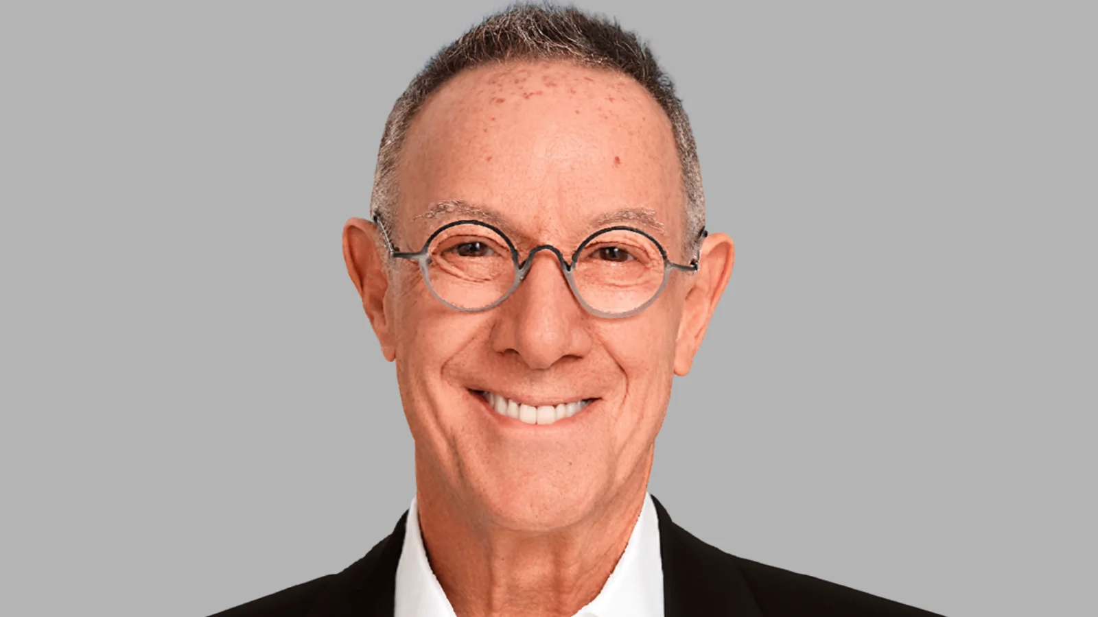 Ian Bruce Eichner, Chairman and CEO of the Continuum Company Ian Bruce Eichner, Chairman and CEO of the Continuum Company