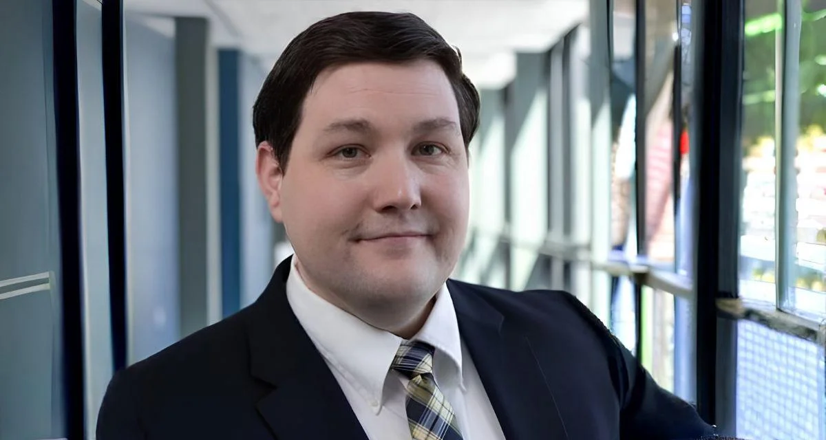 Dr. Robert Lawlis, Dr. Robert Lawlis,