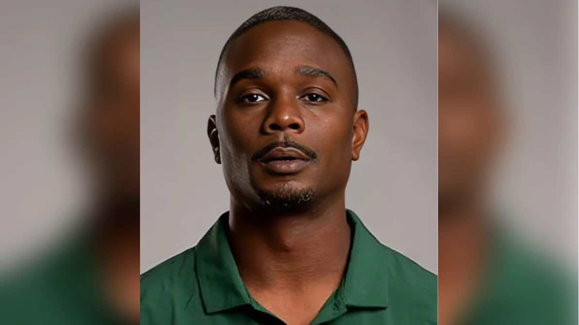 Glenn Davis Linebackers Coach