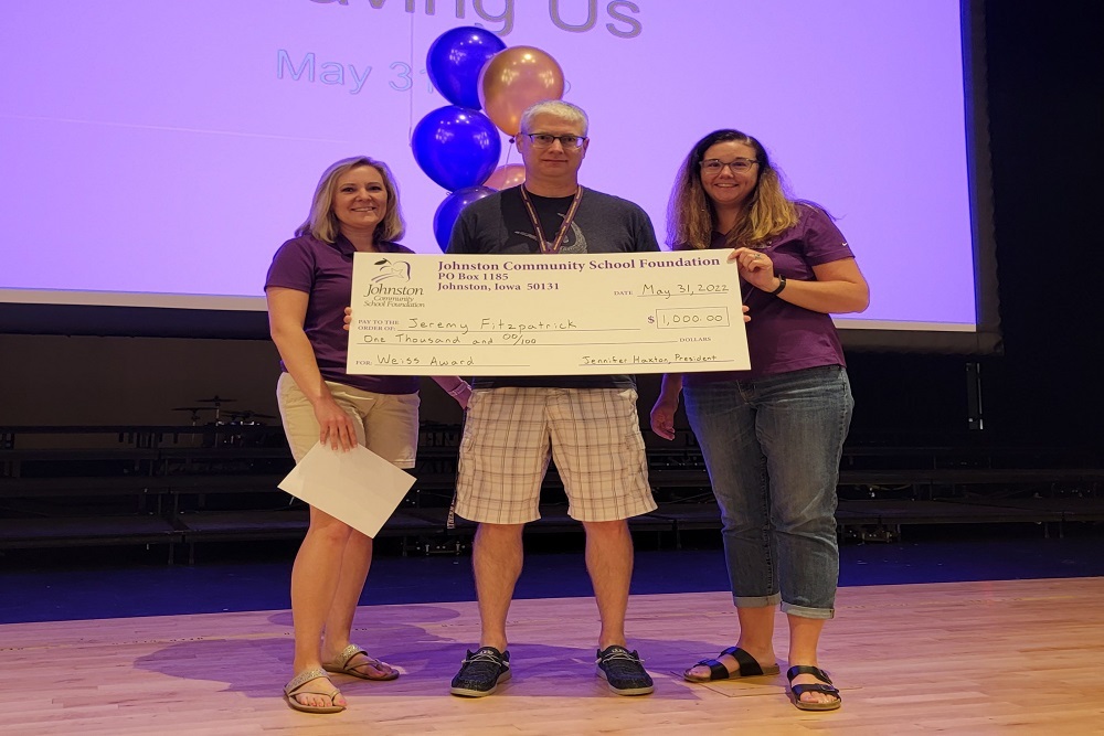Fitzpatrick honored with “Get Your Good Out” Weiss memorial award Fitzpatrick honored with “Get Your Good Out” Weiss memorial award