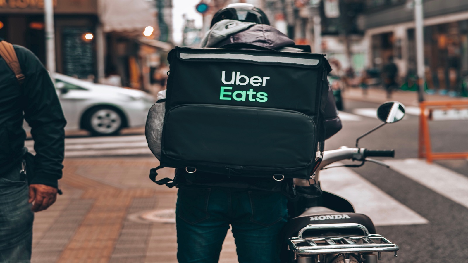 Approximately 36% of the United States workforce are doing gig work as of April 2021, according to Gallup. workforce - eggbank/Unsplash Approximately 36% of the United States workforce are doing gig work as of April 2021, according to Gallup. workforce - eggbank/Unsplash